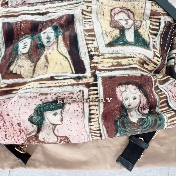 EUC RARE Burberry Rucksack Framed Head Print Backpack Medium - Picture 6 of 14